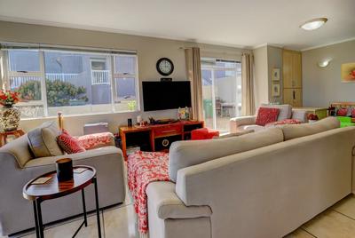 House For Rent in Pinnacle Point Golf Estate, Mossel Bay